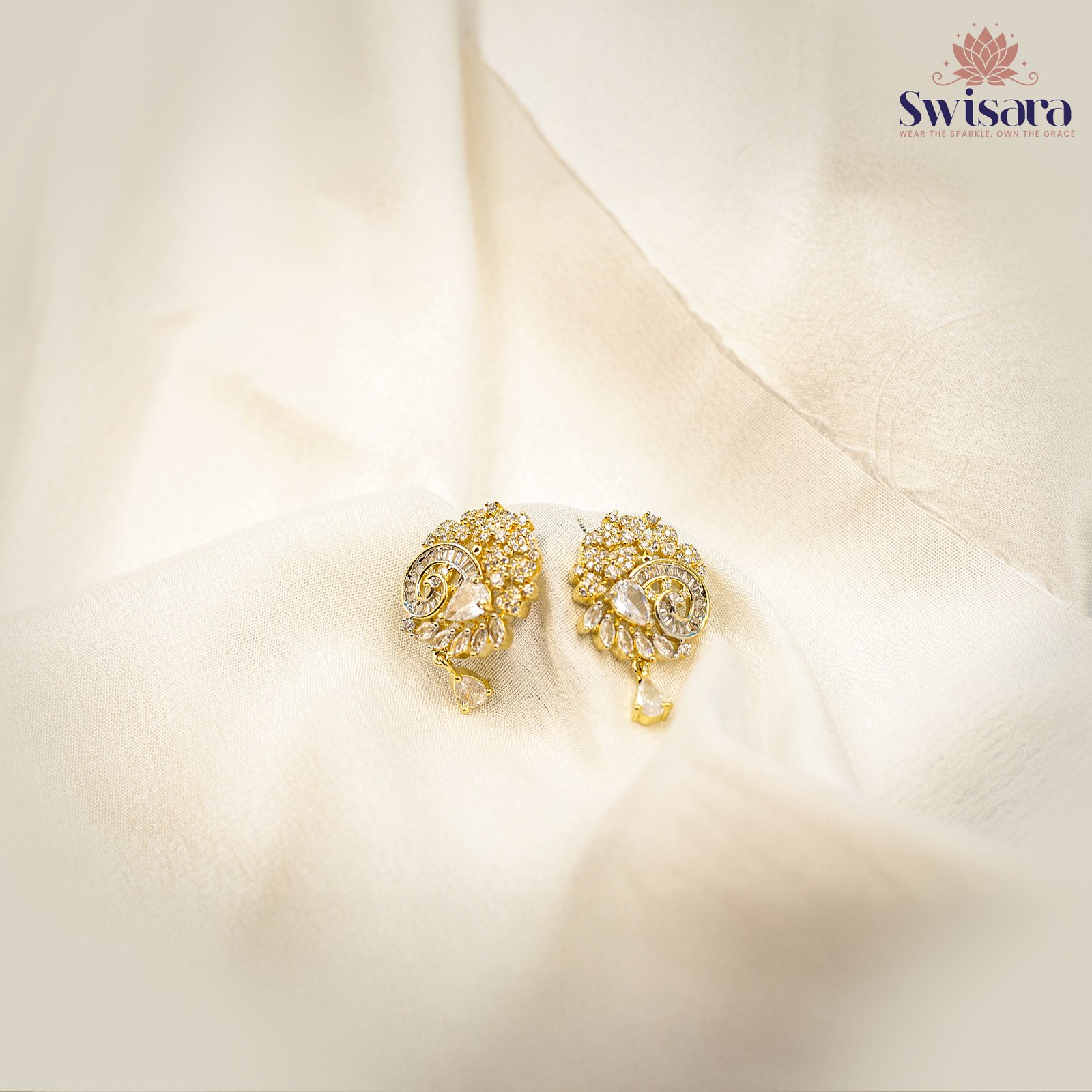 Golden Cascade Drop Earrings – Luxe Bloom