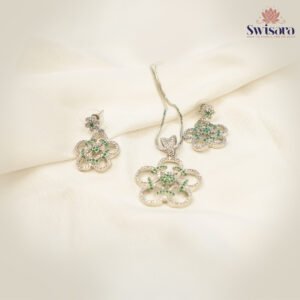 Floral Bloom Pendant Set