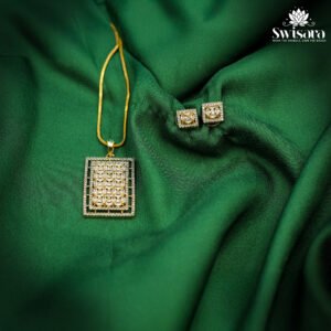 Regalia Spark Pendant Set