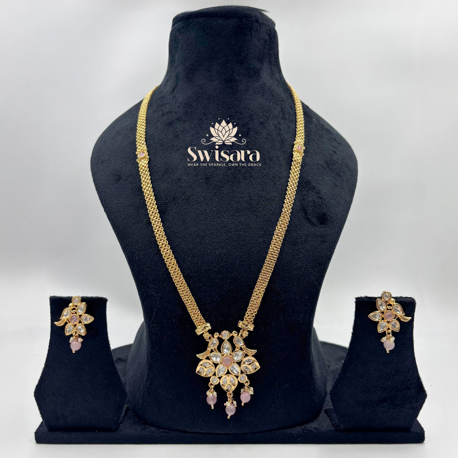 Pink Bloom Set gold-tone necklace with pink beads and Kundan stones – Swisara