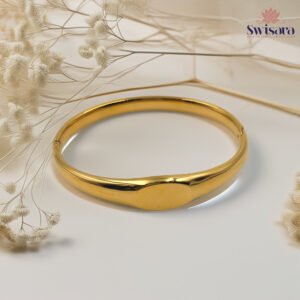Golden Gleam Sleek Bangle