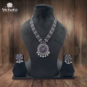 Swisara Antique Mandala Kundan Necklace Earrings Set with mandala-style kundan stones